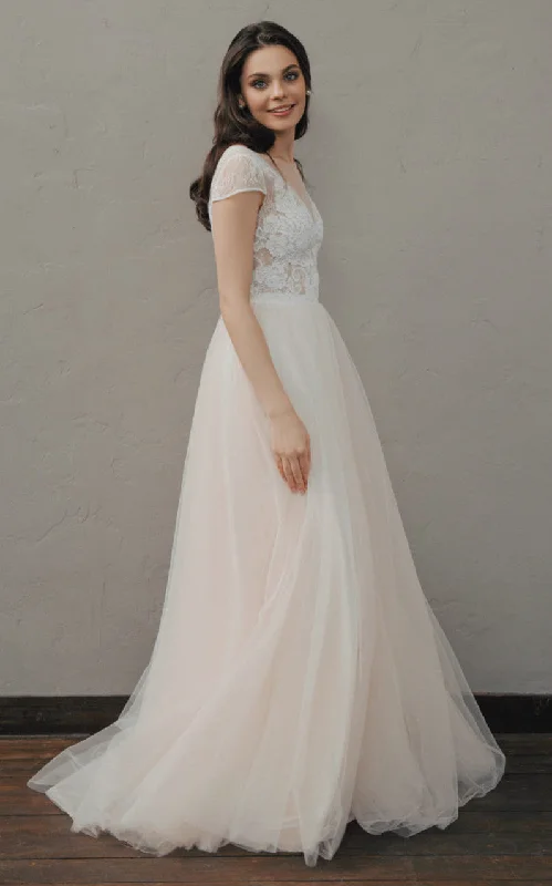 Elegant A Line Lace and Tulle V-neck Wedding Dress with Ruching-716069