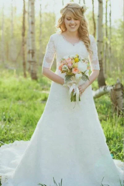 Half Sleeves V-neck A Line Lace Vintage Wedding Gown-715381