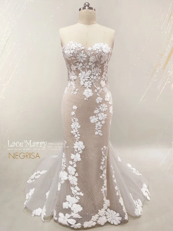 NEGRISA / Floral Wedding Dress with Strapless Bodice