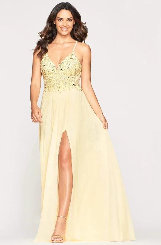 Faviana - 10005 Lacy V-neck Chiffon Evening Gown