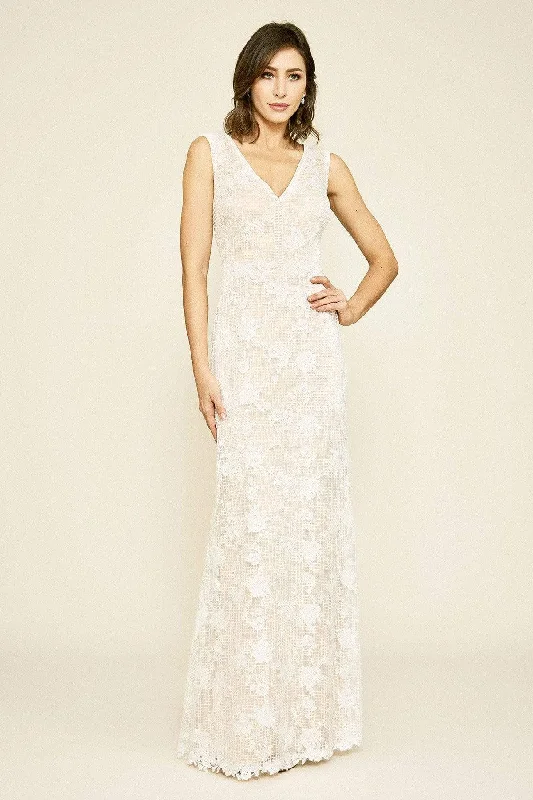 Tadashi Shoji - Windsor Sleeveless V-neck Lace Gown